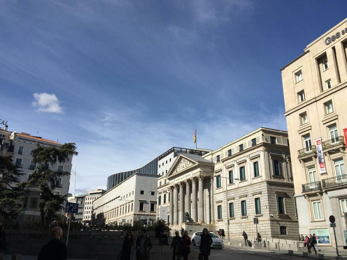Ferienwohnung Smart Plaza De Las Cortes Madrid Exterior foto